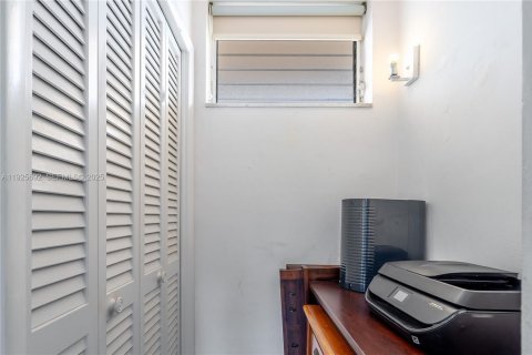 Copropriété à vendre à Aventura, Floride: 1 chambre, 75.81 m2 № 1984084 - photo 29