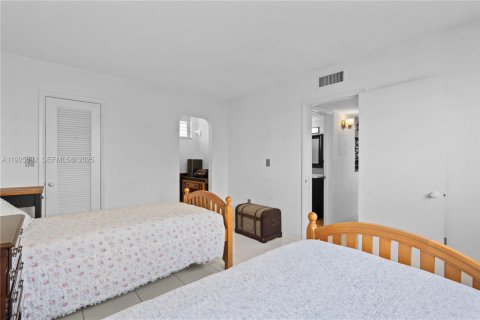 Copropriété à vendre à Aventura, Floride: 1 chambre, 75.81 m2 № 1984084 - photo 24