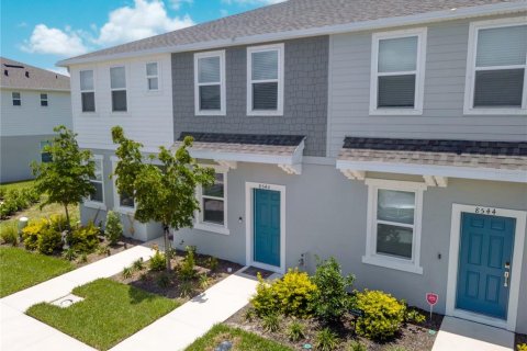 Touwnhouse à vendre à Sarasota, Floride: 2 chambres, 111.48 m2 № 1775536 - photo 1