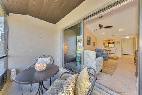 Condo in Venice, Florida, 2 bedrooms  № 1831254 - photo 26