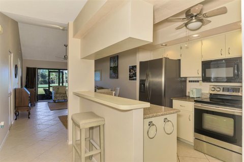 Condo in Venice, Florida, 2 bedrooms  № 1831254 - photo 5