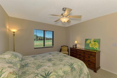 Condo in Venice, Florida, 2 bedrooms  № 1831254 - photo 18