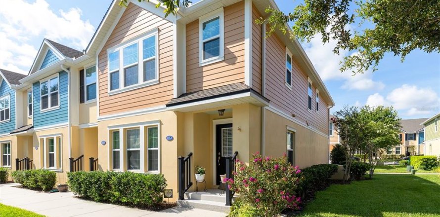 Townhouse in Winter Springs, Florida 3 bedrooms, 149.2 sq.m. № 2196078