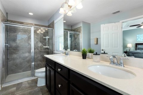 Townhouse in Winter Springs, Florida 3 bedrooms, 149.2 sq.m. № 2196078 - photo 16