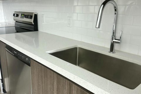 Copropriété à vendre à Hollywood, Floride: 2 chambres, 108.7 m2 № 2190984 - photo 3