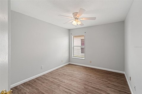 House in Land O' Lakes, Florida 3 bedrooms, 173.17 sq.m. № 1884006 - photo 12
