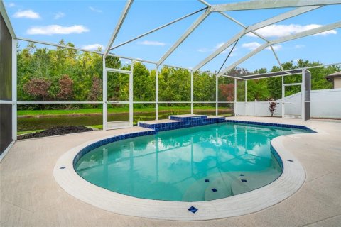 House in Land O' Lakes, Florida 3 bedrooms, 173.17 sq.m. № 1884006 - photo 16