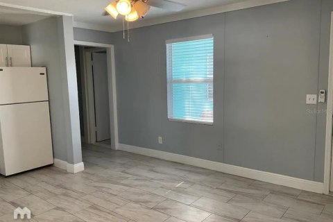 Commercial property in Clearwater, Florida 359.25 sq.m. № 2218623 - photo 12