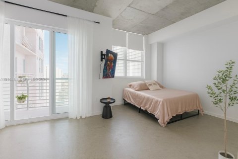 Copropriété à louer à Miami, Floride: 1 chambre, 57.6 m2 № 1982026 - photo 4