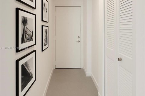 Copropriété à louer à Miami, Floride: 1 chambre, 57.6 m2 № 1982026 - photo 7