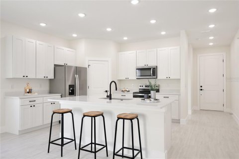 Casa en venta en Groveland, Florida, 4 dormitorios, 171.5 m2 № 1904082 - foto 4