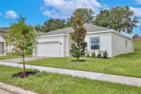 Villa ou maison à vendre à Groveland, Floride: 4 chambres, 171.5 m2 № 1904082 - photo 2