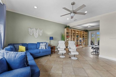 House in Ruskin, Florida 3 bedrooms, 240.99 sq.m. № 1519424 - photo 18