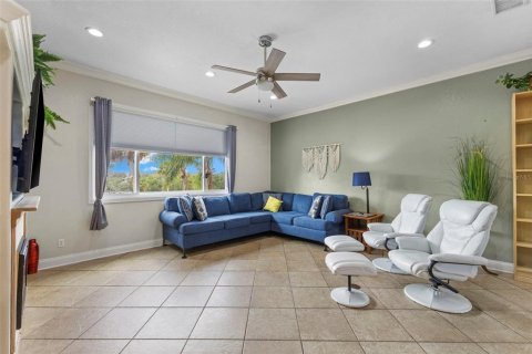 House in Ruskin, Florida 3 bedrooms, 240.99 sq.m. № 1519424 - photo 15