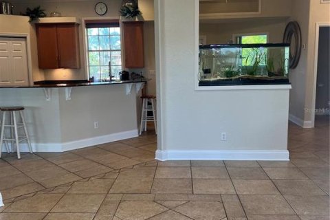 House in Ruskin, Florida 3 bedrooms, 240.99 sq.m. № 1519424 - photo 29