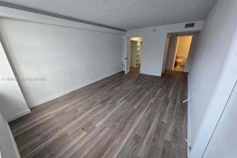 Купить кондоминиум в Авентура, Флорида 2 спальни, 145.39м2, № 1990517 - фото 15