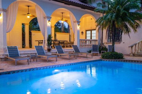 Villa ou maison à vendre à Plantation, Floride: 8 chambres, 460.61 m2 № 1863145 - photo 25