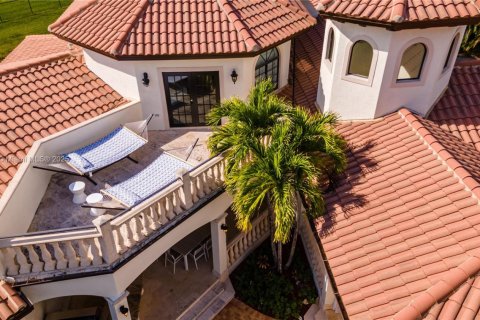 Villa ou maison à vendre à Plantation, Floride: 8 chambres, 460.61 m2 № 1863145 - photo 17