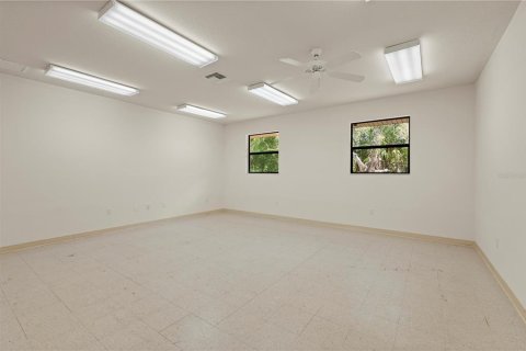 Купить коммерческую недвижимость в Аркадия, Флорида 653.47м2, № 1909304 - фото 26