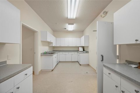 Купить коммерческую недвижимость в Аркадия, Флорида 653.47м2, № 1909304 - фото 28