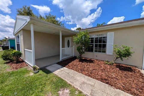 Villa ou maison à louer à North Port, Floride: 3 chambres, 91.6 m2 № 2156583 - photo 3