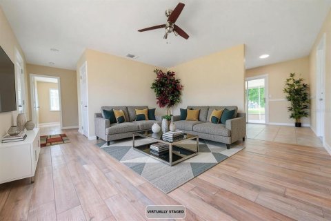 Villa ou maison à louer à North Port, Floride: 3 chambres, 91.6 m2 № 2156583 - photo 8