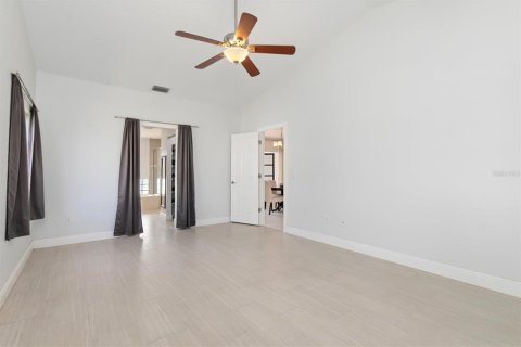 House in Punta Gorda, Florida 3 bedrooms, 165.18 sq.m. № 1765255 - photo 29