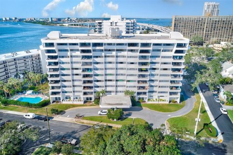 Condominio en alquiler en Clearwater, Florida, 2 dormitorios, 119.84 m2 № 1613468 - foto 1