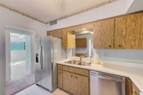Condominio en alquiler en Clearwater, Florida, 2 dormitorios, 119.84 m2 № 1613468 - foto 6