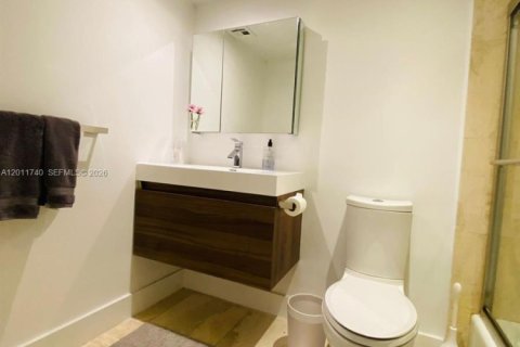 Copropriété à louer à Key Biscayne, Floride: 3 chambres, 143.63 m2 № 2075354 - photo 17