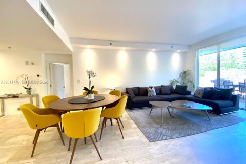 Condo à Key Biscayne, Floride, 3 chambres  № 2075354