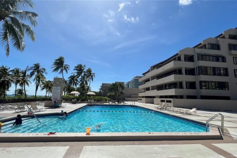 Copropriété à louer à Key Biscayne, Floride: 3 chambres, 143.63 m2 № 2075354 - photo 24