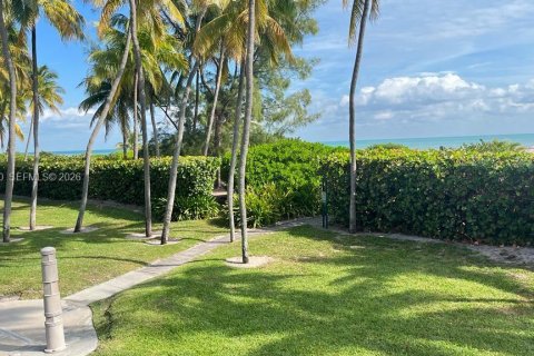 Copropriété à louer à Key Biscayne, Floride: 3 chambres, 143.63 m2 № 2075354 - photo 28