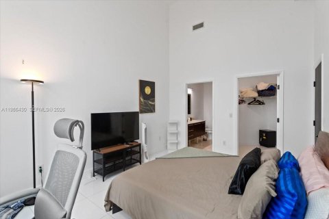 Снять в аренду кондоминиум в Майами, Флорида 2 спальни, 108.51м2, № 2049142 - фото 15