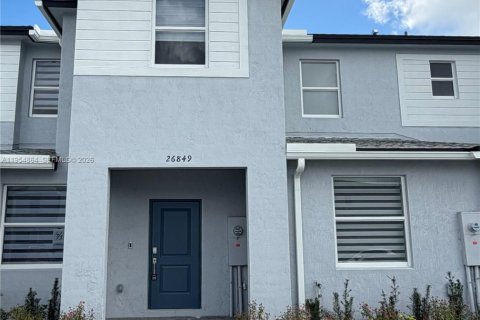 Touwnhouse à louer à Homestead, Floride: 3 chambres, 134.06 m2 № 2010859 - photo 1