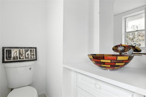 Adosado en venta en Davie, Florida, 2 dormitorios, 123.56 m2 № 1849286 - foto 25