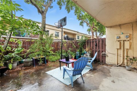 Adosado en venta en Davie, Florida, 2 dormitorios, 123.56 m2 № 1849286 - foto 21