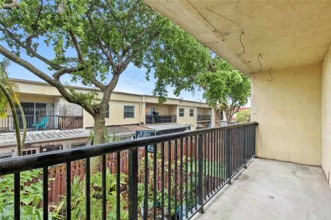 Adosado en venta en Davie, Florida, 2 dormitorios, 123.56 m2 № 1849286 - foto 18