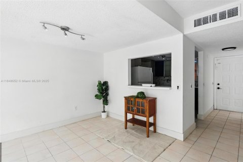 Adosado en venta en Davie, Florida, 2 dormitorios, 123.56 m2 № 1849286 - foto 7