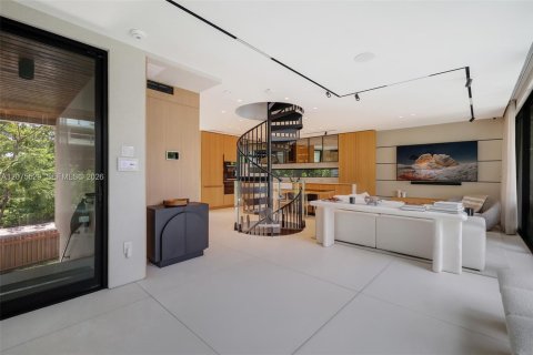 Villa ou maison à vendre à Miami Beach, Floride: 3 chambres, 187.85 m2 № 2316024 - photo 5