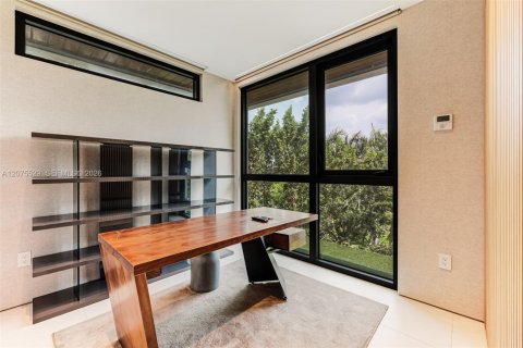 Villa ou maison à vendre à Miami Beach, Floride: 3 chambres, 187.85 m2 № 2316024 - photo 11