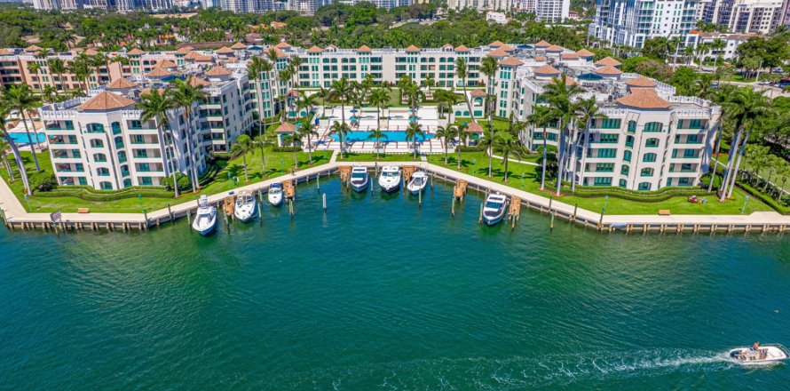 Condo in Boca Raton, Florida, 2 bedrooms  № 2246373