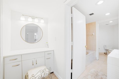Condo in Boca Raton, Florida, 2 bedrooms  № 2246373 - photo 26