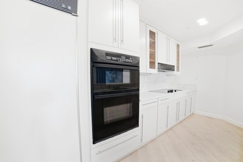Condo in Boca Raton, Florida, 2 bedrooms  № 2246373 - photo 19