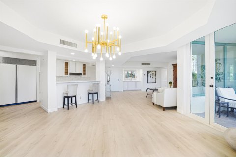 Condo in Boca Raton, Florida, 2 bedrooms  № 2246373 - photo 12