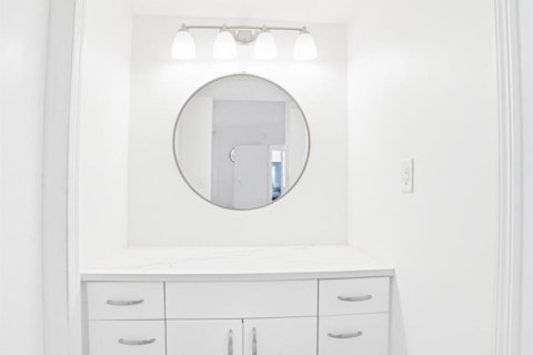 Condo in Boca Raton, Florida, 2 bedrooms  № 2246373 - photo 25