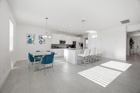 Villa ou maison à vendre à Minneola, Floride: 6 chambres, 362.23 m2 № 2319106 - photo 13