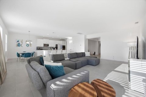 Villa ou maison à vendre à Minneola, Floride: 6 chambres, 362.23 m2 № 2319106 - photo 17