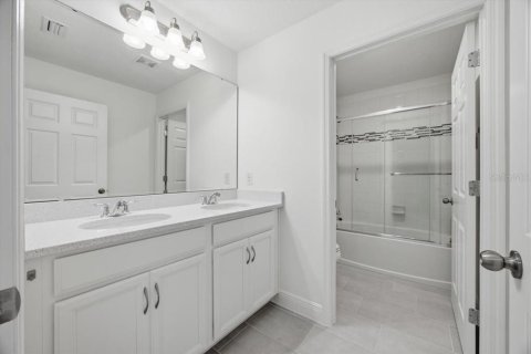 Villa ou maison à vendre à Minneola, Floride: 6 chambres, 362.23 m2 № 2319106 - photo 26