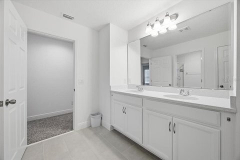 Villa ou maison à vendre à Minneola, Floride: 6 chambres, 362.23 m2 № 2319106 - photo 20